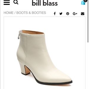 Bill blass white booties size 9